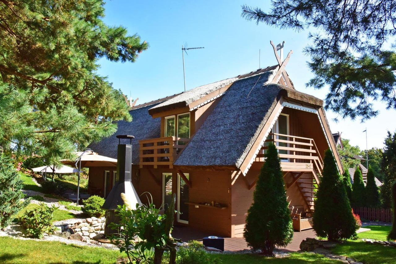 Vila Deva Neringa Bagian luar foto